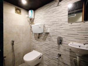 hotel eros near mumbai international airport t2
