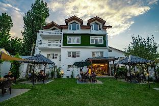 hotel firdous by solaire