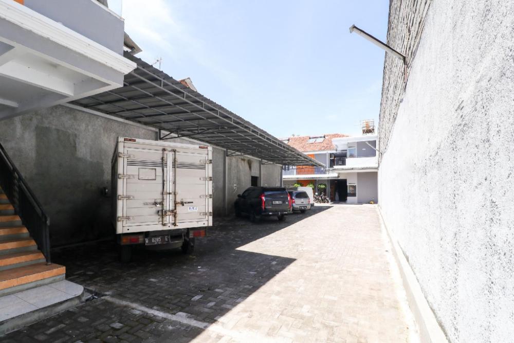 oyo 3340 wisma etiga