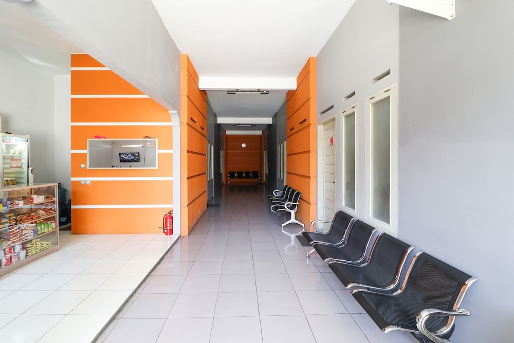 oyo 3340 wisma etiga