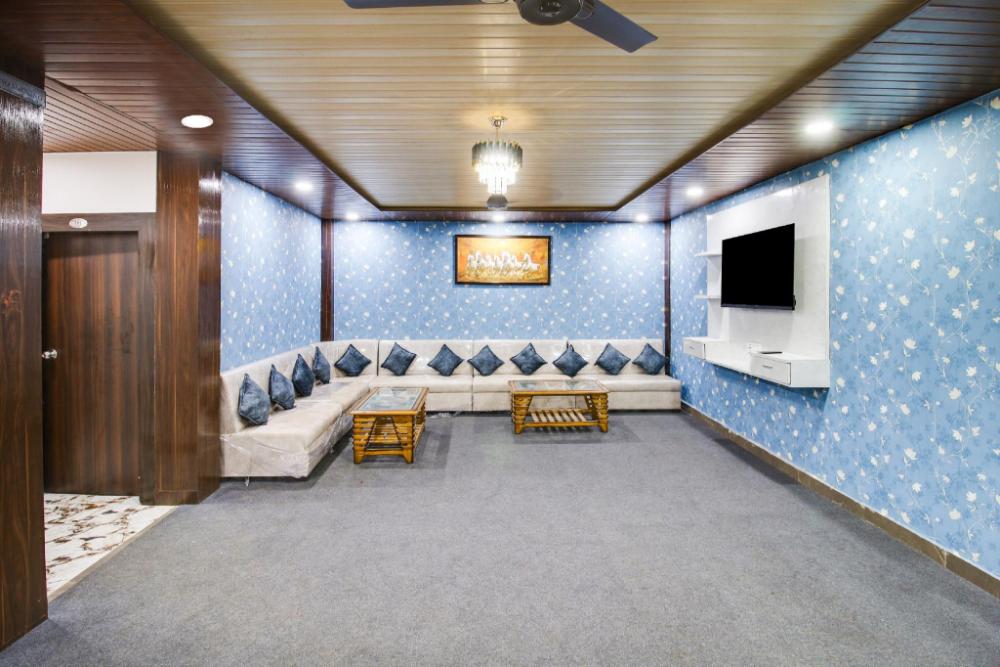 collection o hotel sawariya regency