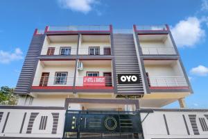 oyo flagship j p hotel and banquet