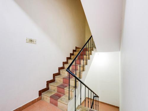 super hotel o valasaravakkam near chandra metro mall