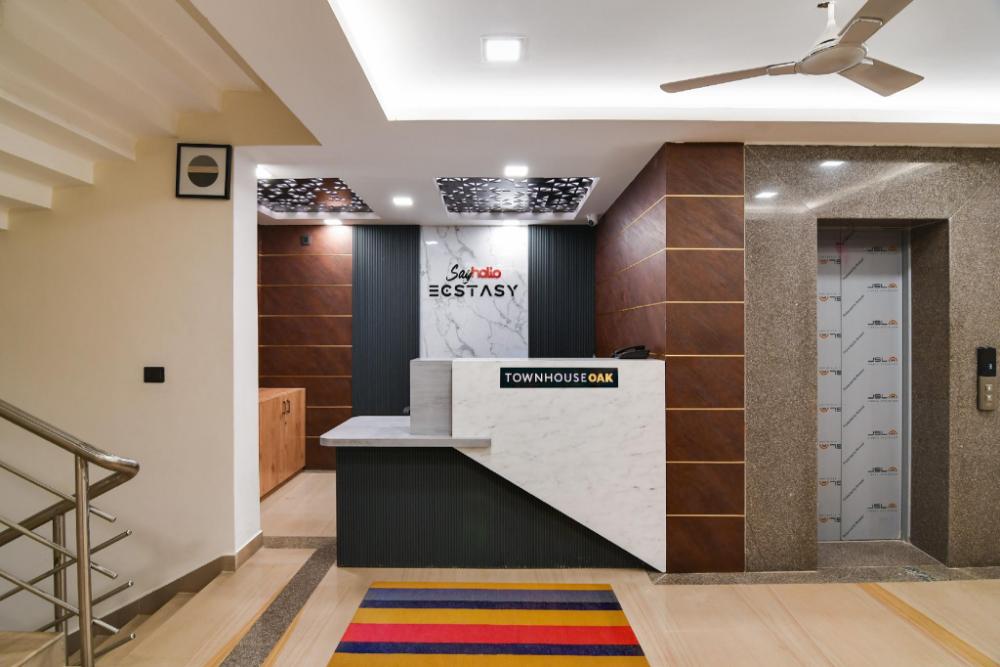 super townhouse oak sayhallo ecstasy