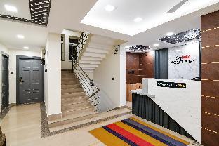 super townhouse oak sayhallo ecstasy