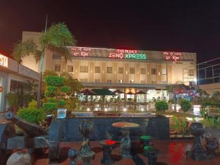 the prince highway hotel