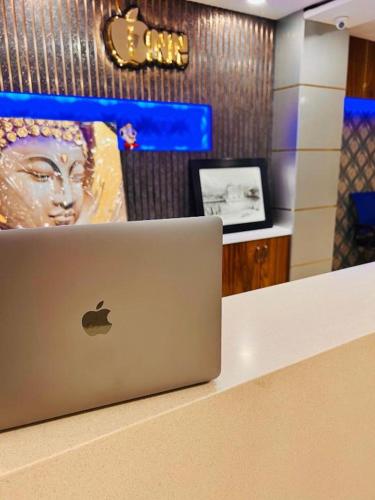 hotel apple inn new delhi railway station
