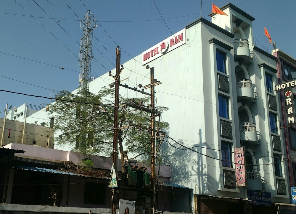 hotel shreeram