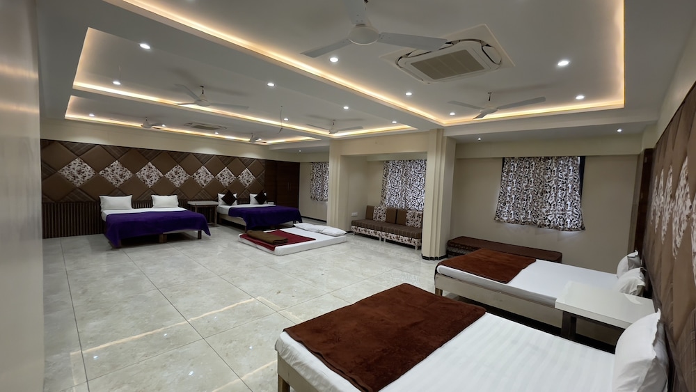 hotel shreeram