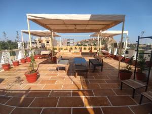 Kiran Apartment,India>>Jaisalmer,5 star