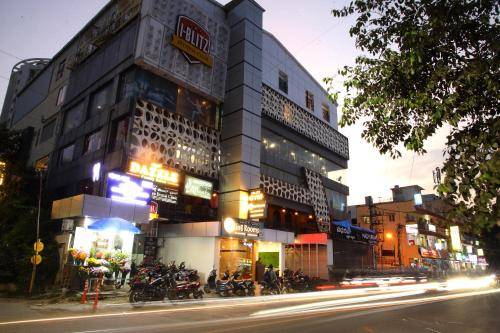 zing rooms by guesthouse suites