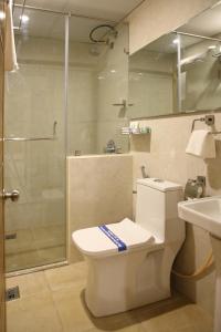 zing rooms by guesthouse suites