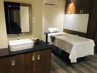 zing rooms by guesthouse suites