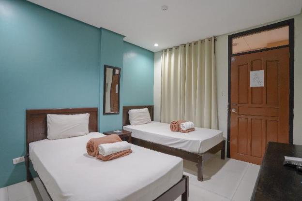 arzo hotel grand lodge