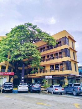 arzo hotel grand lodge