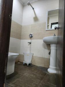airport hotel mayank plaza