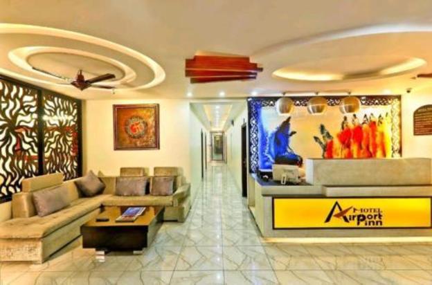 airport hotel mayank plaza