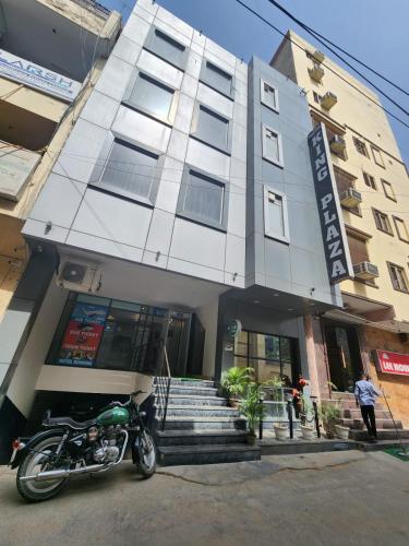 airport hotel mayank plaza
