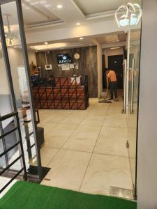 airport hotel mayank plaza