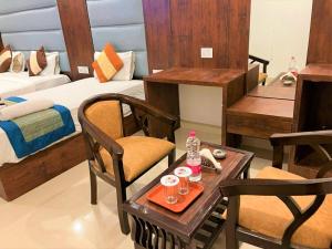 airport hotel mayank plaza