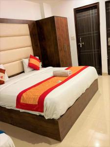 airport hotel mayank plaza