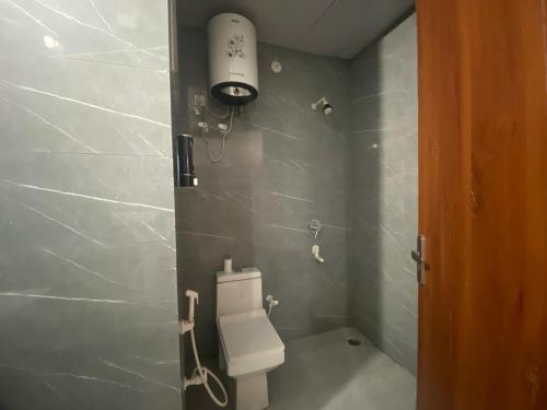 hotel ambience plaza