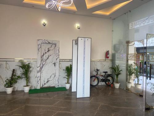 hotel ambience plaza