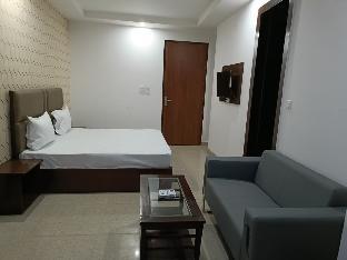 hotel ambience plaza