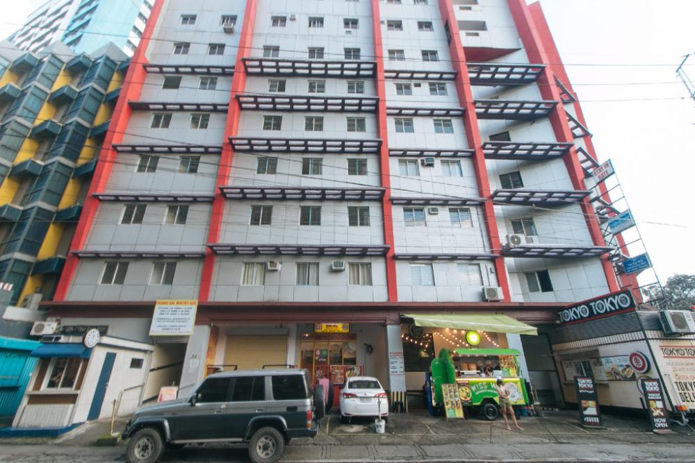 reddoorz crowne one condo