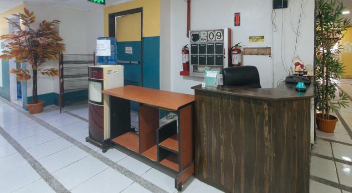 reddoorz crowne one condo