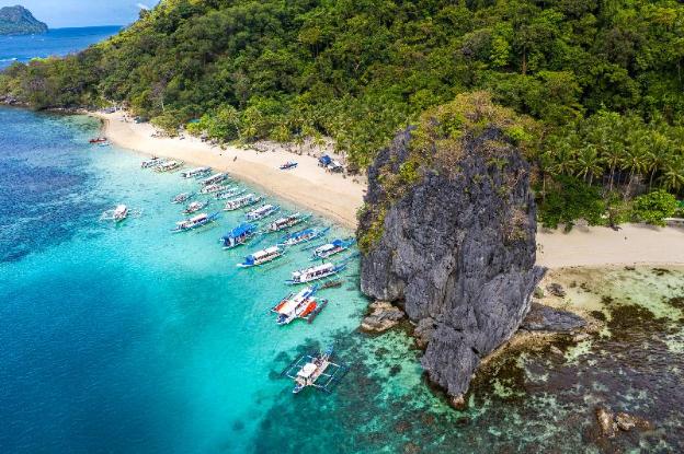 reddoorz island front cottages el nido
