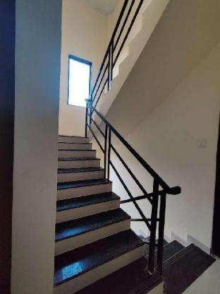 7 hill by sansid stays