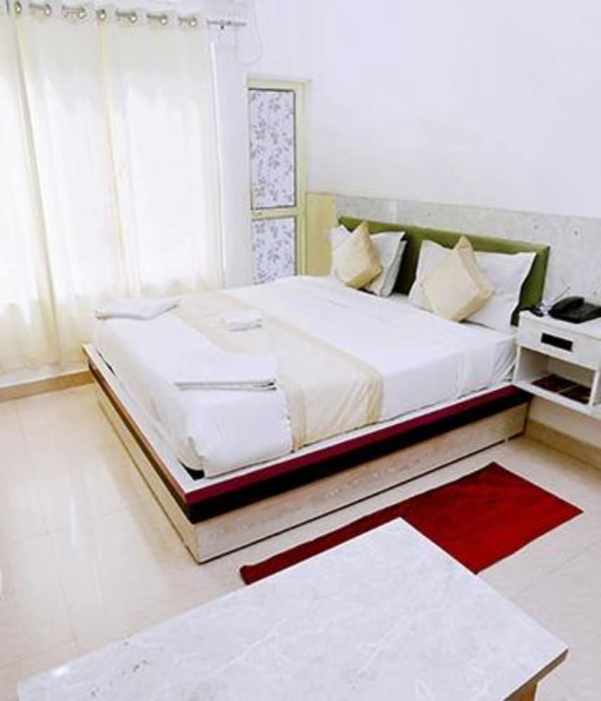 divine dev darshan valley hotel by arena heritage