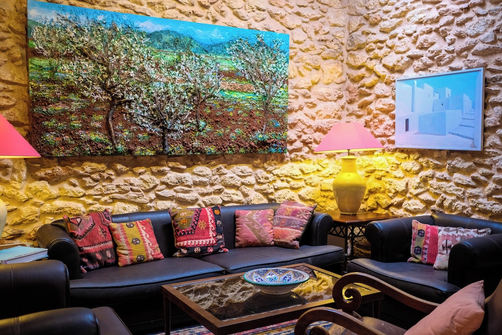 can lluc boutique hotel and luxury villas