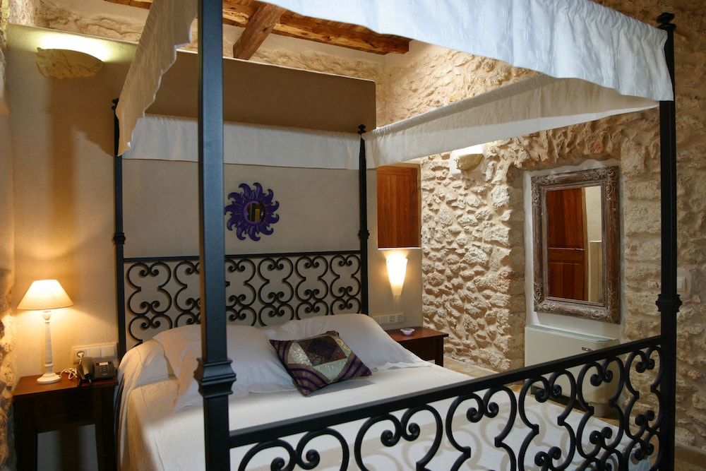 can lluc boutique hotel and luxury villas