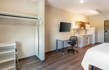extended stay america premier suites fort myers airport