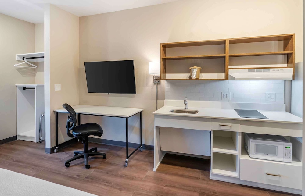 extended stay america premier suites fort myers airport