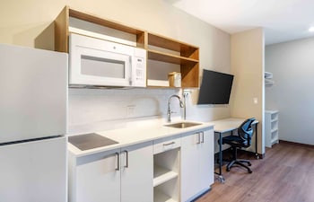 extended stay america premier suites fort myers airport