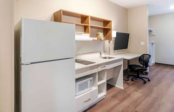 extended stay america premier suites fort myers airport