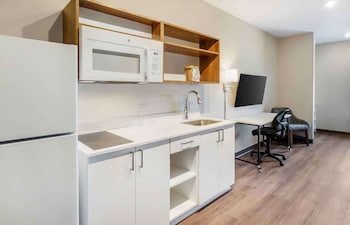 extended stay america premier suites fort myers airport