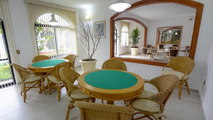 biazi paradise hotel