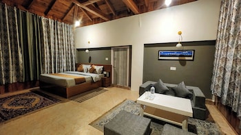 neelkanth retreat mukteashwar