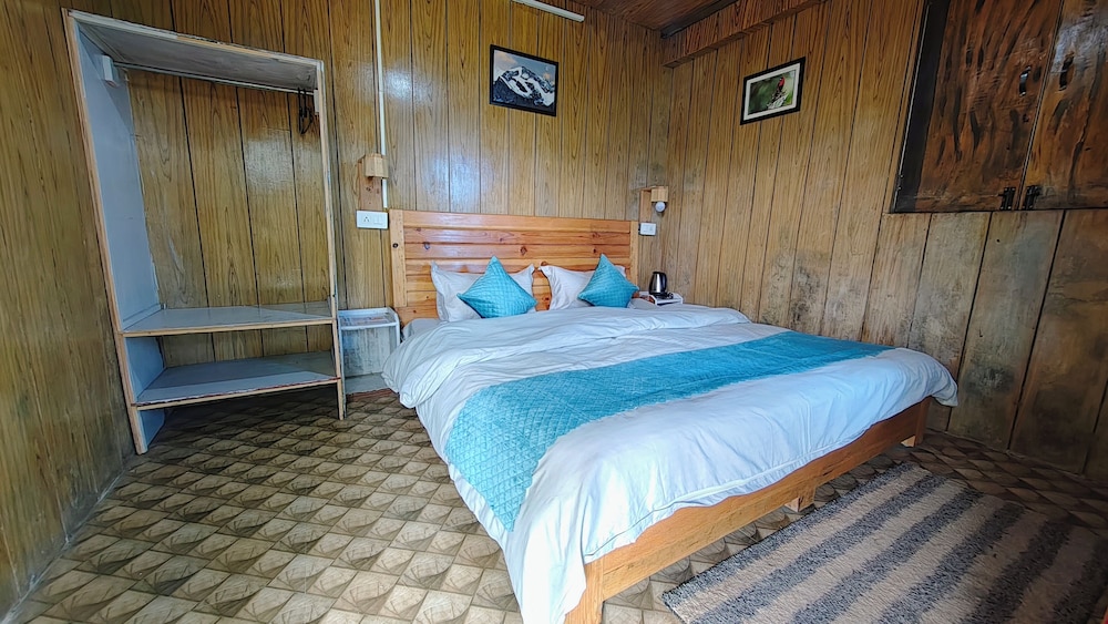 neelkanth retreat mukteashwar