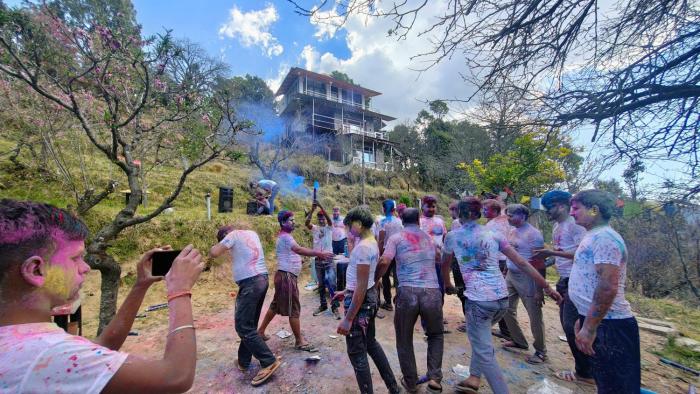 neelkanth retreat mukteashwar