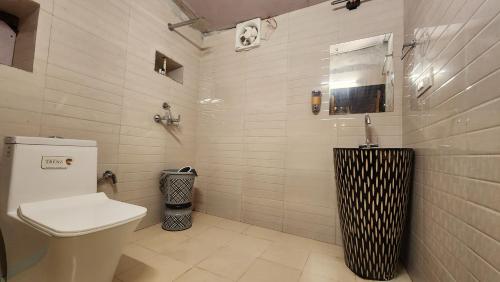 neelkanth retreat mukteashwar