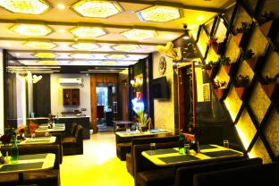 hotel banaras palace