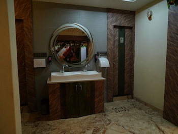 hotel banaras palace