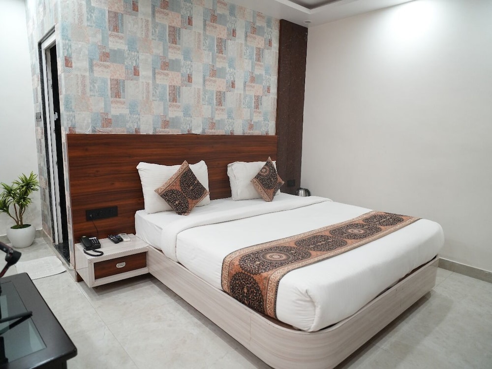hotel banaras palace