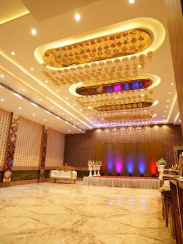 hotel banaras palace