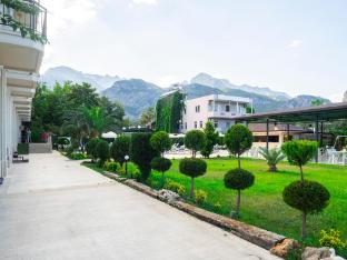 tal beach hotel